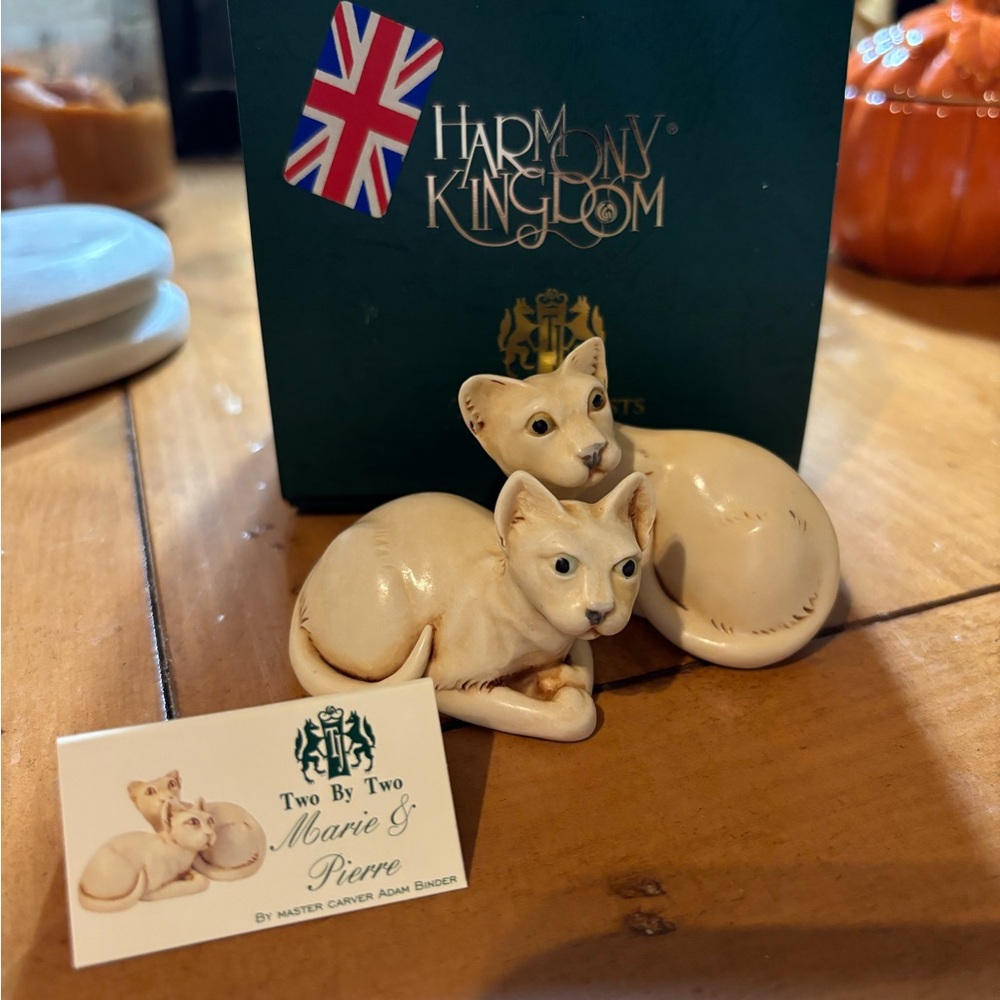Harmony Kingdom Two by Two Marie & Pierre Cats